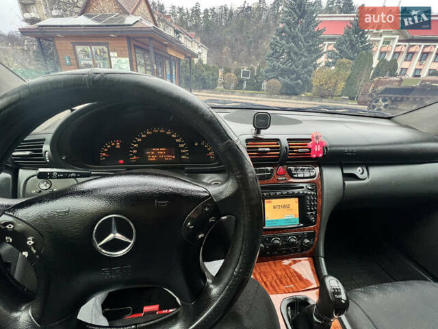 Чорний Мерседес Ц-Клас, об'ємом двигуна 2.15 л та пробігом 430 тис. км за 3650 $, фото 18 на Automoto.ua