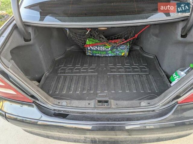 Чорний Мерседес Ц-Клас, об'ємом двигуна 2 л та пробігом 330 тис. км за 6000 $, фото 15 на Automoto.ua