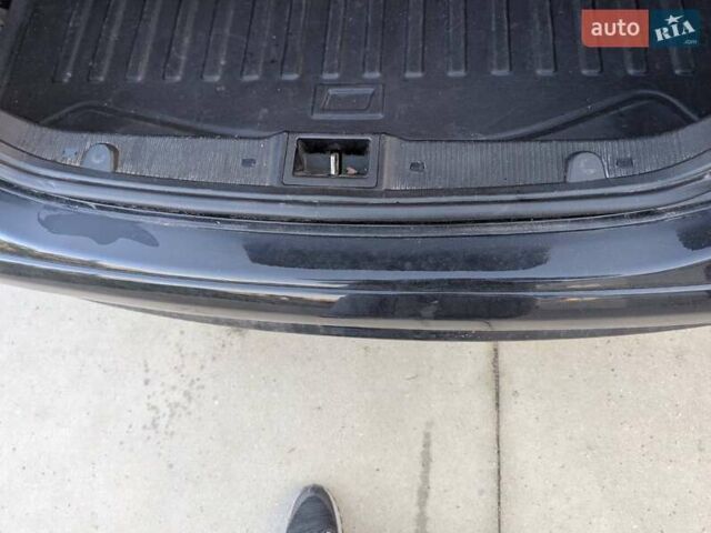 Чорний Мерседес Ц-Клас, об'ємом двигуна 2 л та пробігом 330 тис. км за 6000 $, фото 3 на Automoto.ua