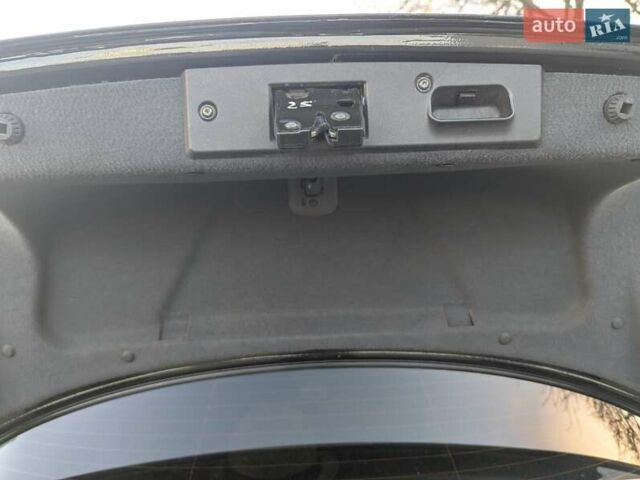 Чорний Мерседес Ц-Клас, об'ємом двигуна 2 л та пробігом 330 тис. км за 6000 $, фото 10 на Automoto.ua