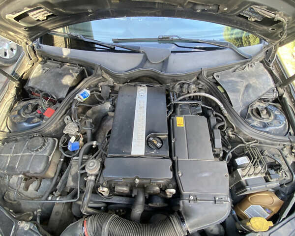 Мерседес Ц-Клас 2002 у Львові на Automoto.ua Чорний Мерседес Ц-Клас, об'ємом двигуна 1.8 л та пробігом 360 тис. км за 3900 $, фото 12 на Automoto.ua