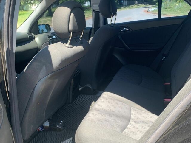 Черный Мерседес Ц-Класс, объемом двигателя 1.8 л и пробегом 240 тыс. км за 5500 $, фото 8 на Automoto.ua