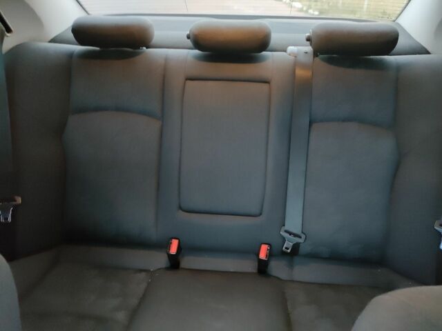 Черный Мерседес Ц-Класс, объемом двигателя 1.8 л и пробегом 240 тыс. км за 5500 $, фото 7 на Automoto.ua