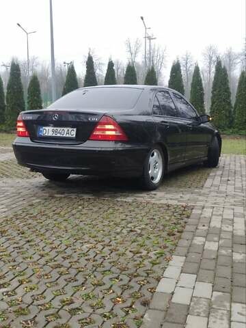 Чорний Мерседес Ц-Клас, об'ємом двигуна 2.2 л та пробігом 269 тис. км за 5850 $, фото 7 на Automoto.ua