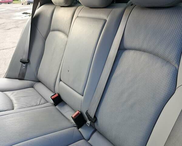 Черный Мерседес Ц-Класс, объемом двигателя 1.8 л и пробегом 338 тыс. км за 4500 $, фото 34 на Automoto.ua