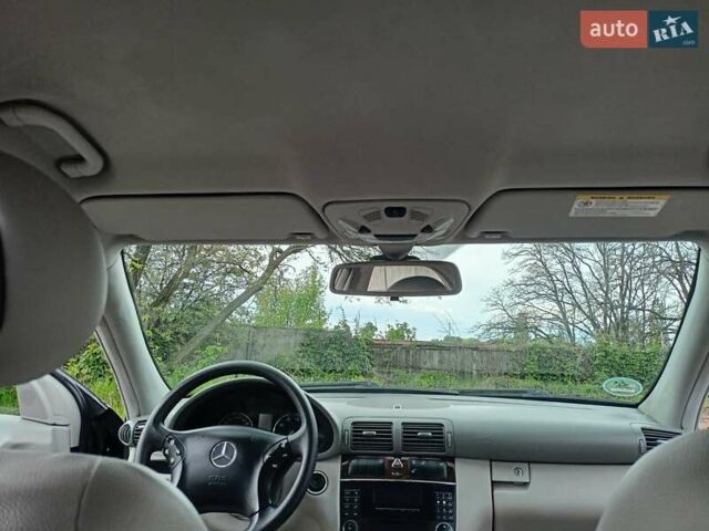 Черный Мерседес Ц-Класс, объемом двигателя 1.8 л и пробегом 288 тыс. км за 5000 $, фото 9 на Automoto.ua