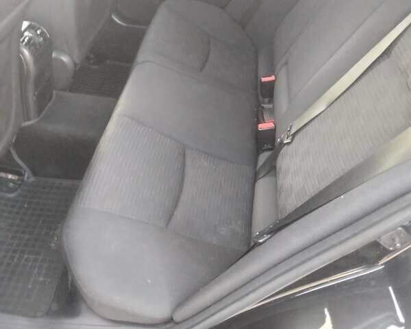 Черный Мерседес Ц-Класс, объемом двигателя 2.1 л и пробегом 275 тыс. км за 6350 $, фото 7 на Automoto.ua