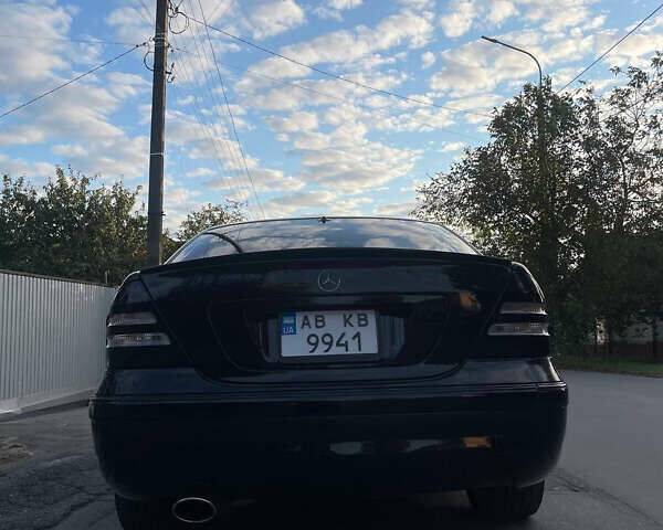 Мерседес Ц-Класс 2006 в Виннице на Automoto.ua Черный Мерседес Ц-Класс, объемом двигателя 2.5 л и пробегом 285 тыс. км за 7500 $, фото 27 на Automoto.ua