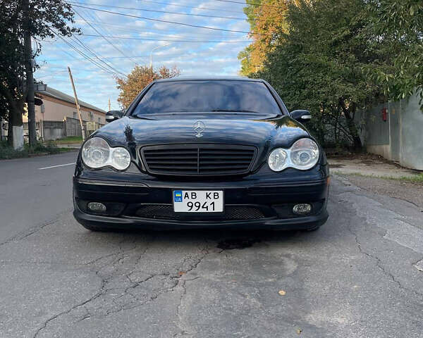 Мерседес Ц-Класс 2006 в Виннице на Automoto.ua Черный Мерседес Ц-Класс, объемом двигателя 2.5 л и пробегом 285 тыс. км за 7500 $, фото 37 на Automoto.ua