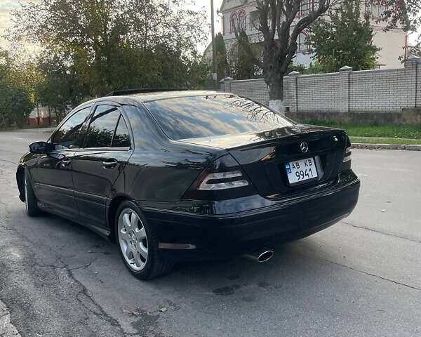 Мерседес Ц-Класс 2006 в Виннице на Automoto.ua Черный Мерседес Ц-Класс, объемом двигателя 2.5 л и пробегом 285 тыс. км за 7500 $, фото 28 на Automoto.ua