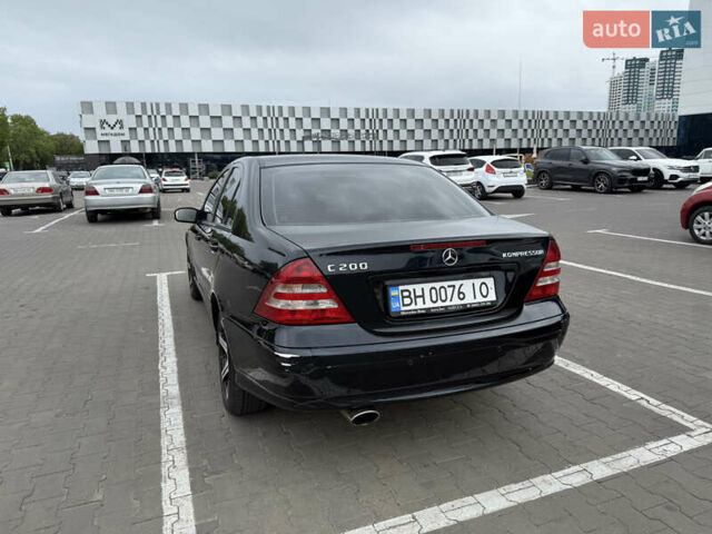 Чорний Мерседес Ц-Клас, об'ємом двигуна 1.8 л та пробігом 217 тис. км за 6800 $, фото 16 на Automoto.ua