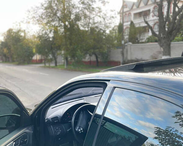 Мерседес Ц-Класс 2006 в Виннице на Automoto.ua Черный Мерседес Ц-Класс, объемом двигателя 2.5 л и пробегом 285 тыс. км за 7500 $, фото 14 на Automoto.ua