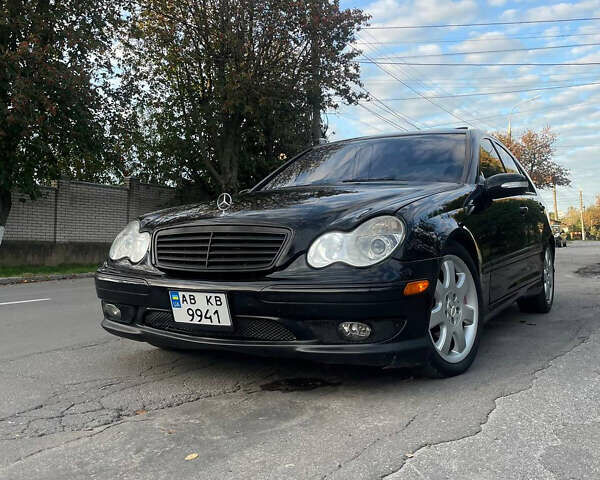Мерседес Ц-Класс 2006 в Виннице на Automoto.ua Черный Мерседес Ц-Класс, объемом двигателя 2.5 л и пробегом 285 тыс. км за 7500 $, фото 25 на Automoto.ua