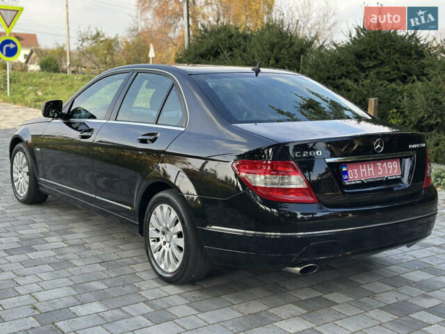 Мерседес Ц-Клас 2007 у Старокостянтинів на Automoto.ua Чорний Мерседес Ц-Клас, об'ємом двигуна 1.8 л та пробігом 220 тис. км за 8350 $, фото 6 на Automoto.ua