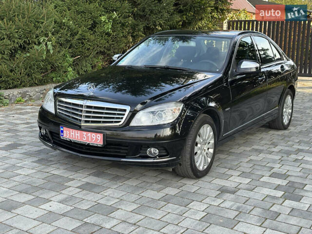 Мерседес Ц-Клас 2007 у Старокостянтинів на Automoto.ua Чорний Мерседес Ц-Клас, об'ємом двигуна 1.8 л та пробігом 220 тис. км за 8350 $, фото 1 на Automoto.ua