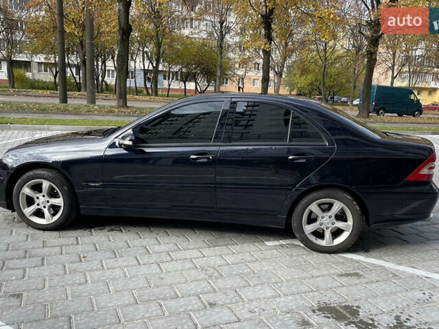 Мерседес Ц-Клас 2007 у Рівному на Automoto.ua Чорний Мерседес Ц-Клас, об'ємом двигуна 1.8 л та пробігом 197 тис. км за 6099 $, фото 10 на Automoto.ua