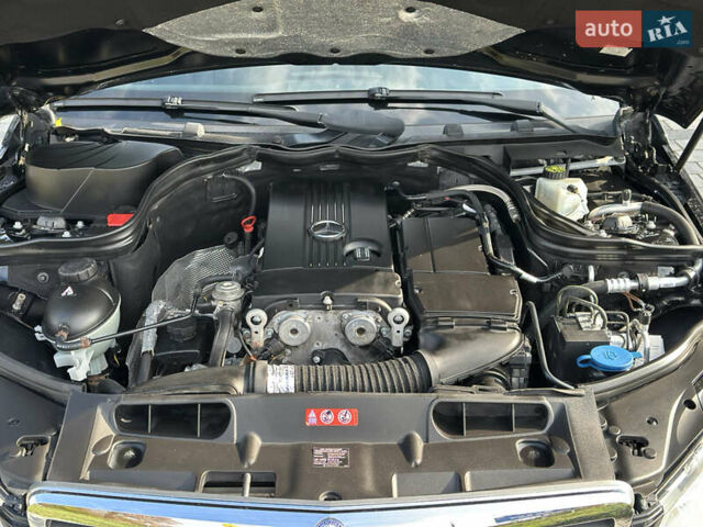 Мерседес Ц-Клас 2007 у Старокостянтинів на Automoto.ua Чорний Мерседес Ц-Клас, об'ємом двигуна 1.8 л та пробігом 220 тис. км за 8350 $, фото 26 на Automoto.ua