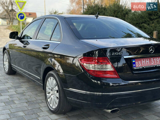 Мерседес Ц-Клас 2007 у Старокостянтинів на Automoto.ua Чорний Мерседес Ц-Клас, об'ємом двигуна 1.8 л та пробігом 220 тис. км за 8350 $, фото 8 на Automoto.ua