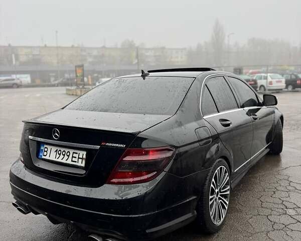 Черный Мерседес Ц-Класс, объемом двигателя 3 л и пробегом 315 тыс. км за 11500 $, фото 10 на Automoto.ua