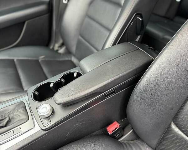 Черный Мерседес Ц-Класс, объемом двигателя 3 л и пробегом 315 тыс. км за 11500 $, фото 20 на Automoto.ua