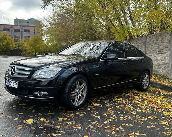 Мерседес Ц-Клас 2008 у Дніпро (Дніпропетровську) на Automoto.ua Чорний Мерседес Ц-Клас, об'ємом двигуна 1.8 л та пробігом 255 тис. км за 8500 $, фото 1 на Automoto.ua
