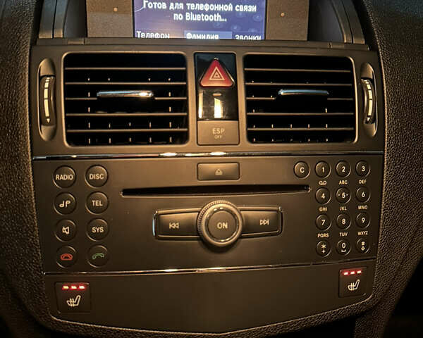 Чорний Мерседес Ц-Клас, об'ємом двигуна 1.8 л та пробігом 67 тис. км за 11500 $, фото 15 на Automoto.ua