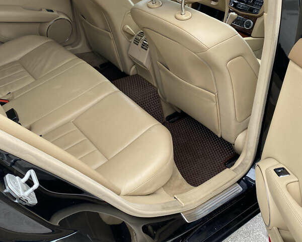 Мерседес Ц-Клас 2008 у Василькове на Automoto.ua Чорний Мерседес Ц-Клас, об'ємом двигуна 3 л та пробігом 300 тис. км за 8800 $, фото 10 на Automoto.ua