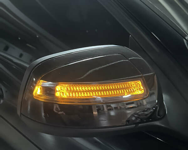 Чорний Мерседес Ц-Клас, об'ємом двигуна 1.8 л та пробігом 67 тис. км за 11500 $, фото 13 на Automoto.ua