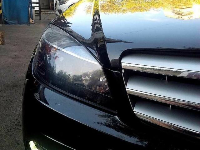 Черный Мерседес Ц-Класс, объемом двигателя 3 л и пробегом 220 тыс. км за 13999 $, фото 13 на Automoto.ua