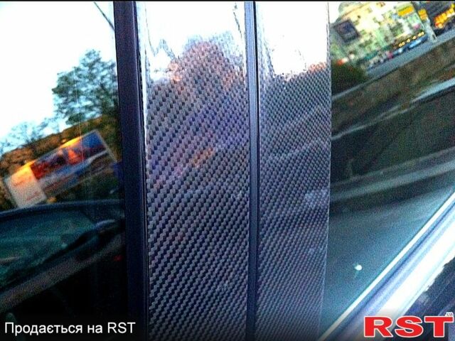 Чорний Мерседес Ц-Клас, об'ємом двигуна 3 л та пробігом 221 тис. км за 13900 $, фото 4 на Automoto.ua