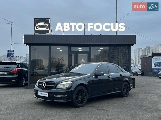 Черный Мерседес Ц-Класс, объемом двигателя 1.8 л и пробегом 256 тыс. км за 8990 $, фото 3 на Automoto.ua