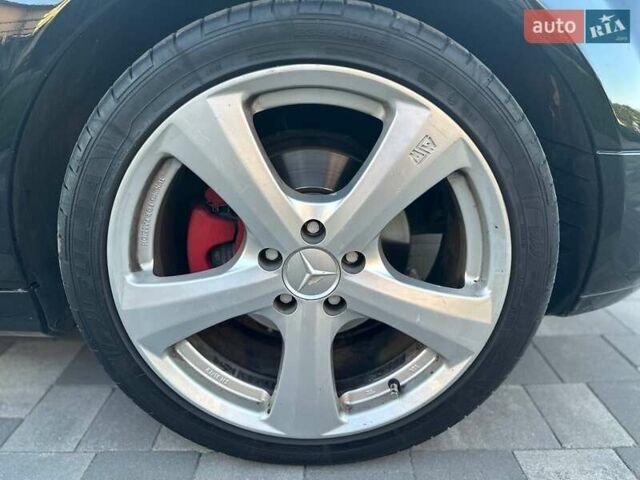 Чорний Мерседес Ц-Клас, об'ємом двигуна 1.8 л та пробігом 270 тис. км за 8900 $, фото 8 на Automoto.ua