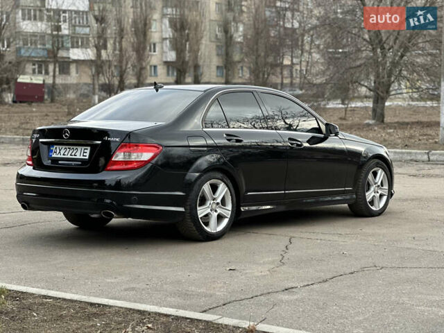Черный Мерседес Ц-Класс, объемом двигателя 3 л и пробегом 270 тыс. км за 12500 $, фото 10 на Automoto.ua