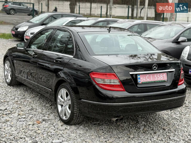 Чорний Мерседес Ц-Клас, об'ємом двигуна 1.8 л та пробігом 217 тис. км за 10850 $, фото 13 на Automoto.ua