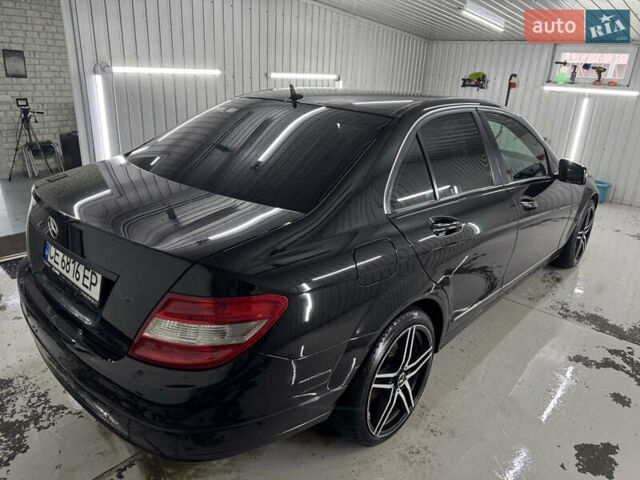 Черный Мерседес Ц-Класс, объемом двигателя 2.2 л и пробегом 253 тыс. км за 9800 $, фото 8 на Automoto.ua
