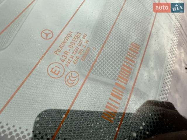 Чорний Мерседес Ц-Клас, об'ємом двигуна 1.8 л та пробігом 217 тис. км за 10850 $, фото 35 на Automoto.ua