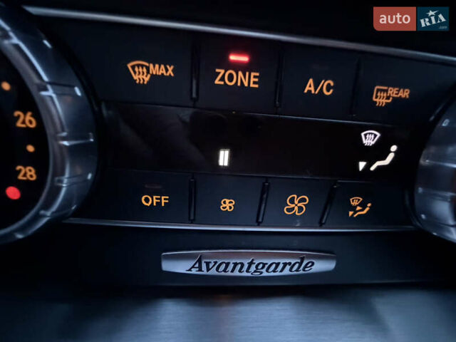 Мерседес Ц-Класс 2011 в Киеве на Automoto.ua Черный Мерседес Ц-Класс, объемом двигателя 1.8 л и пробегом 147 тыс. км за 12000 $, фото 62 на Automoto.ua