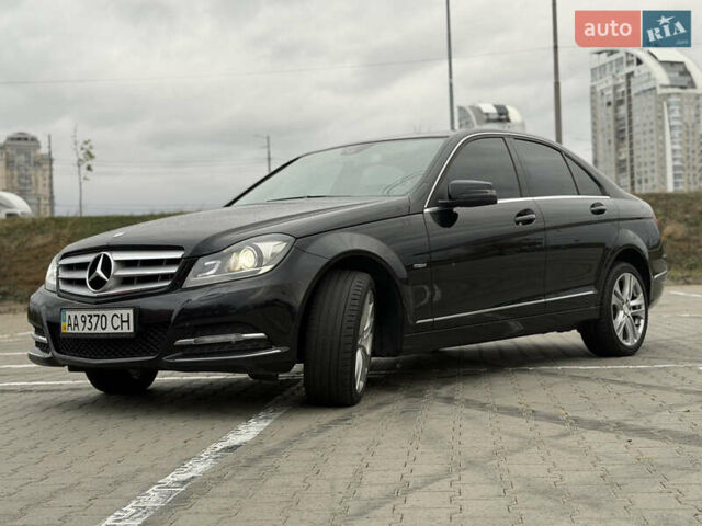 Черный Мерседес Ц-Класс, объемом двигателя 1.8 л и пробегом 147 тыс. км за 11950 $, фото 11 на Automoto.ua