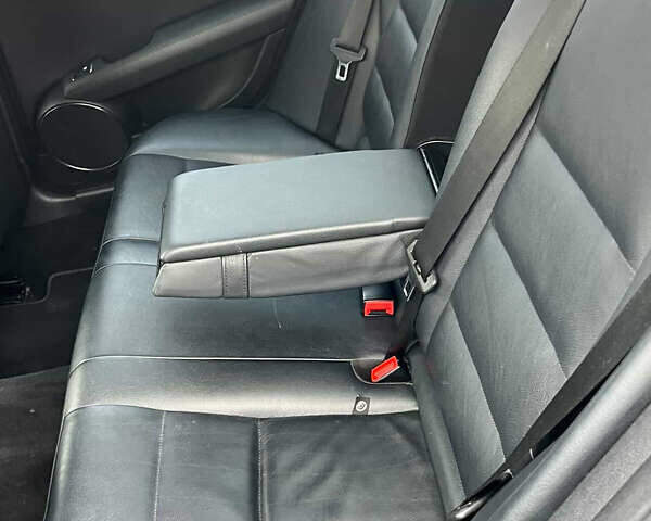 Чорний Мерседес Ц-Клас, об'ємом двигуна 2.14 л та пробігом 289 тис. км за 13000 $, фото 15 на Automoto.ua