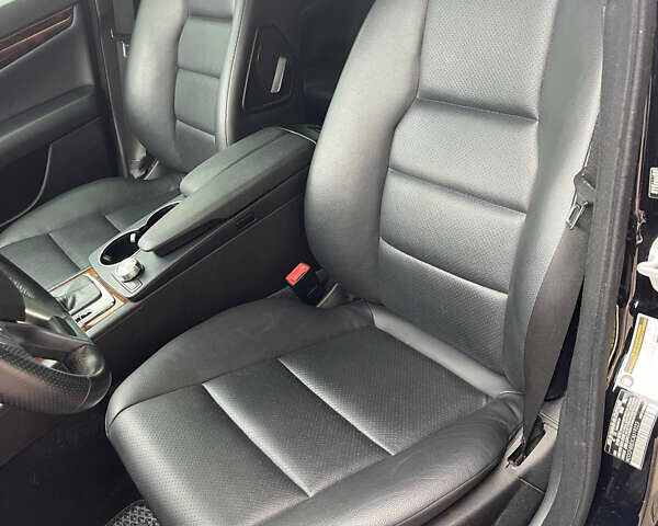 Черный Мерседес Ц-Класс, объемом двигателя 3 л и пробегом 105 тыс. км за 12000 $, фото 53 на Automoto.ua