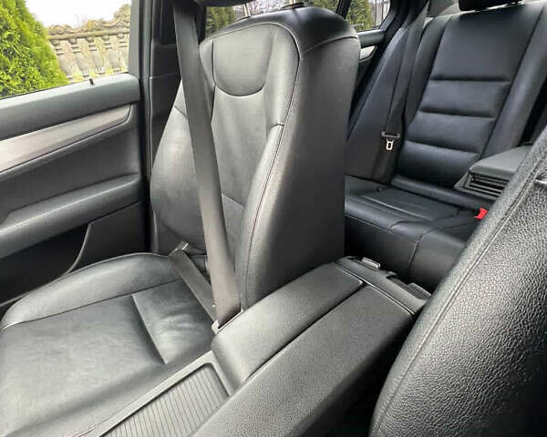 Чорний Мерседес Ц-Клас, об'ємом двигуна 2.14 л та пробігом 289 тис. км за 13000 $, фото 11 на Automoto.ua