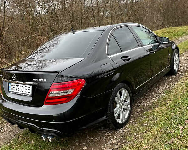 Чорний Мерседес Ц-Клас, об'ємом двигуна 2.14 л та пробігом 289 тис. км за 13000 $, фото 8 на Automoto.ua
