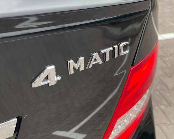 Чорний Мерседес Ц-Клас, об'ємом двигуна 3 л та пробігом 105 тис. км за 13000 $, фото 5 на Automoto.ua