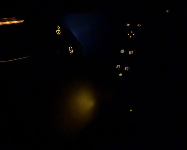 Мерседес Ц-Класс 2011 в Киеве на Automoto.ua Черный Мерседес Ц-Класс, объемом двигателя 1.8 л и пробегом 147 тыс. км за 12000 $, фото 49 на Automoto.ua