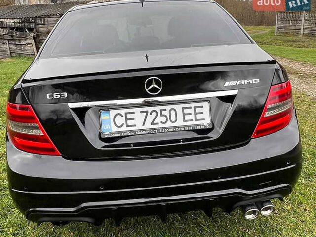 Чорний Мерседес Ц-Клас, об'ємом двигуна 2.14 л та пробігом 289 тис. км за 13000 $, фото 6 на Automoto.ua