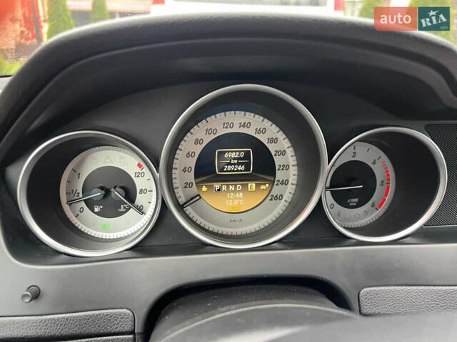 Чорний Мерседес Ц-Клас, об'ємом двигуна 2.14 л та пробігом 289 тис. км за 13000 $, фото 17 на Automoto.ua