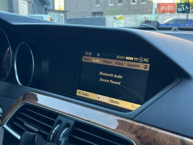 Черный Мерседес Ц-Класс, объемом двигателя 1.8 л и пробегом 243 тыс. км за 10900 $, фото 24 на Automoto.ua