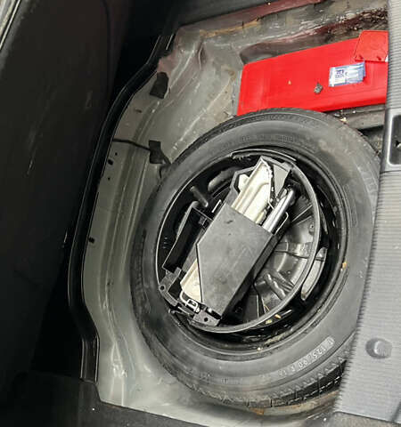 Черный Мерседес Ц-Класс, объемом двигателя 1.8 л и пробегом 189 тыс. км за 5100 $, фото 14 на Automoto.ua