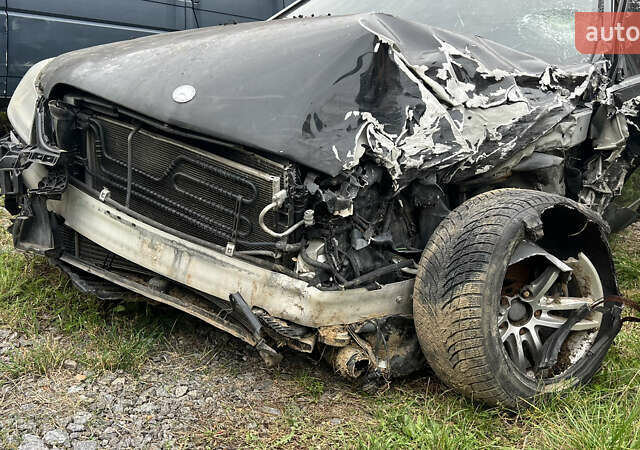 Черный Мерседес Ц-Класс, объемом двигателя 1.8 л и пробегом 189 тыс. км за 5100 $, фото 5 на Automoto.ua