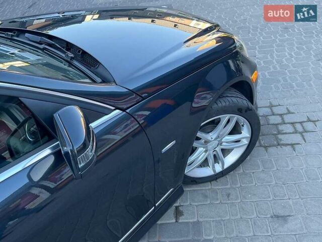 Черный Мерседес Ц-Класс, объемом двигателя 1.8 л и пробегом 243 тыс. км за 10900 $, фото 7 на Automoto.ua